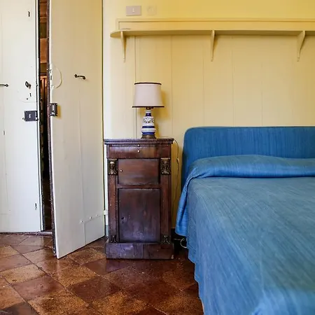 Malacari 3* Offagna