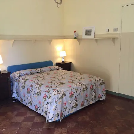 Malacari 3* Offagna